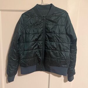 Lululemon Reversible insulated Quilted Bomber Jacket in metallic green sz 10